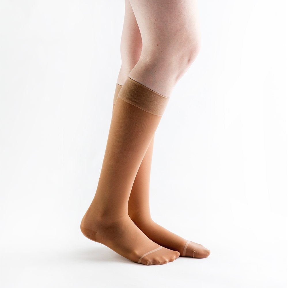 mediven Sheer & Soft, 15-20 mmHg, Calf High Compression Stockings, Closed  Toe : : Clothing, Shoes & Accessories